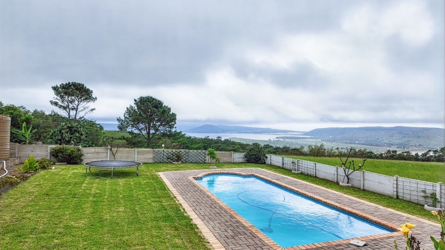 Commercial Property for Sale in Rondevlei Western Cape